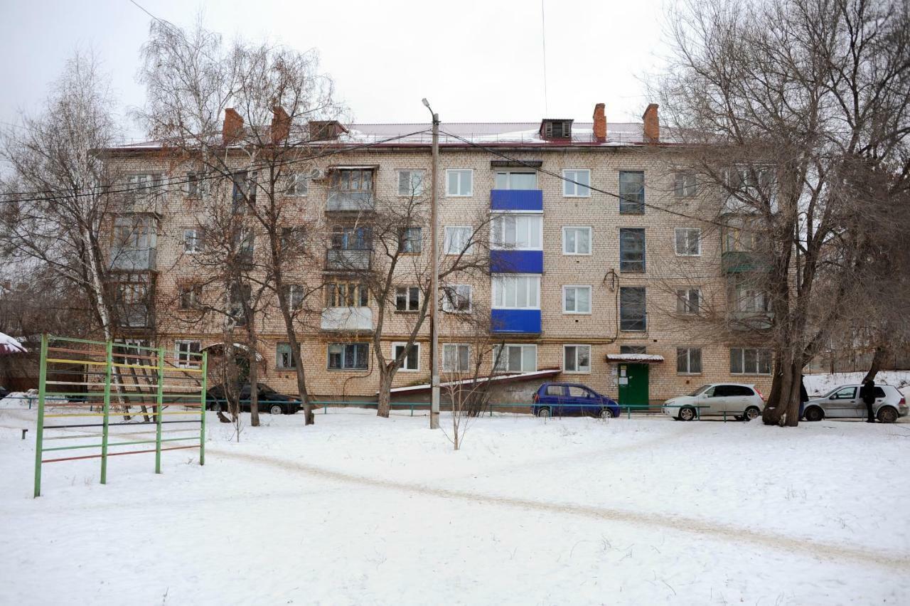 Квартира На Московской 53 Apartment Buguruslan ภายนอก รูปภาพ
